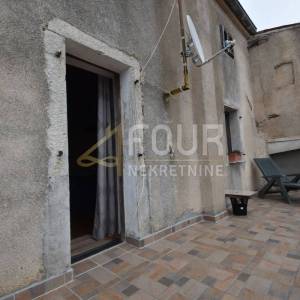 Istra, Motovun, 100m2, dvoetažni stan 3s+db