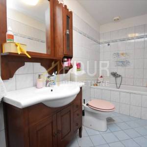 Istra, Motovun, 100m2, dvoetažni stan 3s+db