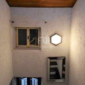 Istra, Motovun, 100m2, dvoetažni stan 3s+db