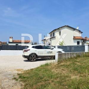 ISTRA, MOTOVUN - Besprijekorna vila na rubu naselja