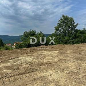 ISTRA, MOTOVUN - Građevinsko zemljište s atraktivnim pogledom