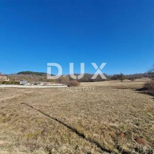 ISTRA, MOTOVUN - Građevinsko zemljište 1820m2 u blizini svih sadržaja