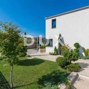 ISTRA, MOTOVUN - Impresivna luksuzna vila