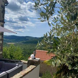 ISTRA, MOTOVUN - Kamena bajka u prirodi! RIJETKOST!