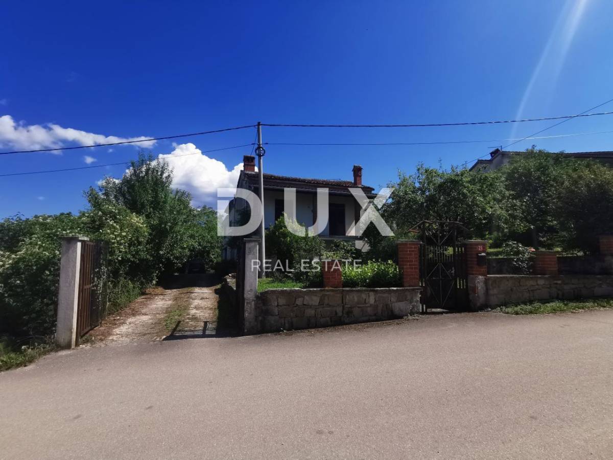 ISTRA, MOTOVUN - Kuća s pogledom na Motovun