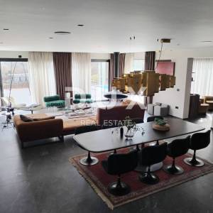 ISTRA, MOTOVUN - Luksuzna vila s pogledom na prirodu!