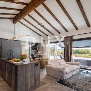 ISTRA, MOTOVUN - Luksuzna vila s pogledom na prirodu!