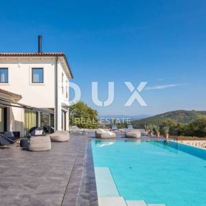ISTRA, MOTOVUN - Luksuzna vila s pogledom na prirodu!