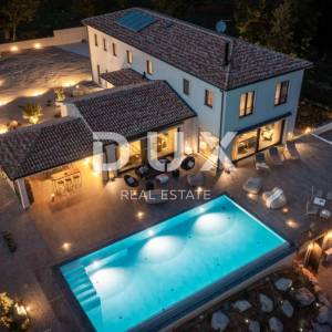 ISTRA, MOTOVUN - Luksuzna vila s pogledom na prirodu!