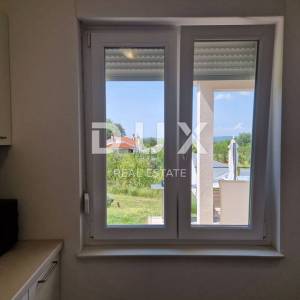 ISTRA, MOTOVUN - Prizemnica na komfornoj okućnici