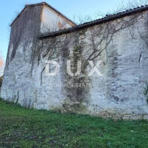 ISTRA, MOTOVUN - Samostojeća starina za adaptaciju