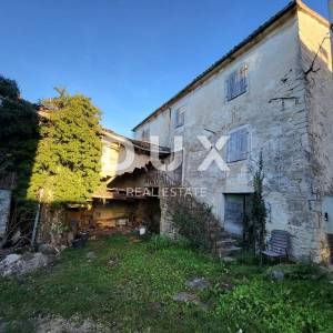 ISTRA, MOTOVUN - Samostojeća starina za adaptaciju