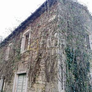 Istra, Motuvun - okolica, imanje s dvije kuće