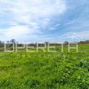 Istra, Mrgani-građevinsko zemljište s pogledom na more