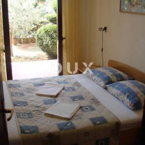 ISTRA, NOVIGRAD - Apartmanska kuća 650m od mora