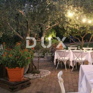 ISTRA, NOVIGRAD - Atraktivni restoran i pansion s uhodanim poslom