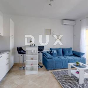 ISTRA, NOVIGRAD - Dva apartmana u blizini mora