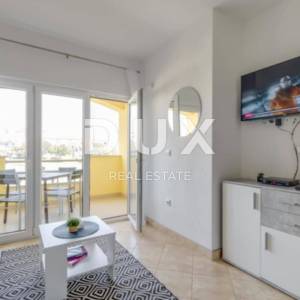 ISTRA, NOVIGRAD - Dva apartmana u blizini mora