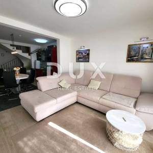 ISTRA, NOVIGRAD - Dvojna kuća udaljena 250 m od mora