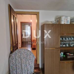 ISTRA, NOVIGRAD - Kamena ljepotica u mirnom naselju