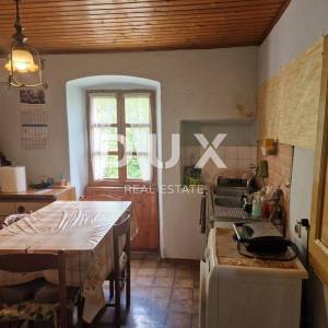 ISTRA, NOVIGRAD - Kamena ljepotica u mirnom naselju