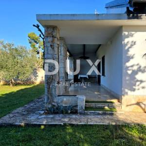 ISTRA, NOVIGRAD - Kuća uz more