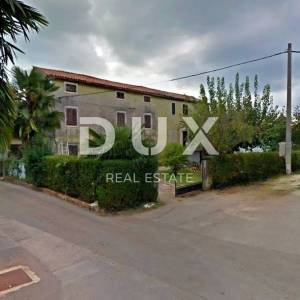 ISTRA, NOVIGRAD - Kuća uz more