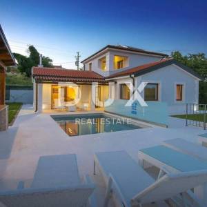 ISTRA, NOVIGRAD - Lijepa vila s bazenom!