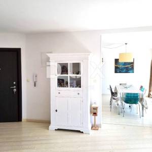 ISTRA, NOVIGRAD - Luksuzan 3S+DB stan s prekrasnim pogledom na more 118m2