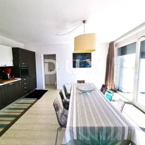ISTRA, NOVIGRAD - Luksuzan 3S+DB stan s prekrasnim pogledom na more 118m2