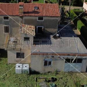 ISTRA, NOVIGRAD (OKOLIC) - Kuća uz more za adaptaciju