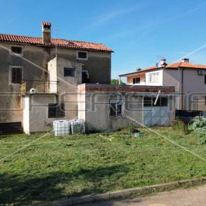 ISTRA, NOVIGRAD (OKOLIC) - Kuća uz more za adaptaciju