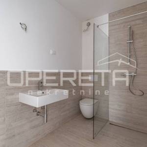 Istra, Novigrad okolica-četverosobni stan u prizemlju s vrtom
