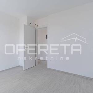 Istra, Novigrad okolica-jednosoban stan s krovnom terasom