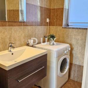 ISTRA, NOVIGRAD (Okolica) - Prekrasan stan na mirnoj lokaciji nedaleko svog sadržaja