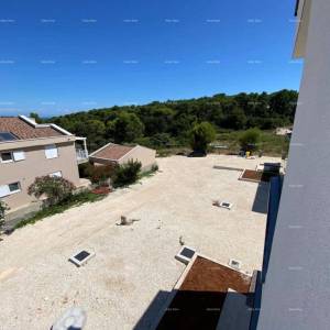 Istra. Novogradnja. Prodajemo stan s  pogledom na more – Ližnjan