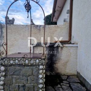 ISTRA, OPRTALJ - Kamena kuća s prostranom okućnicom