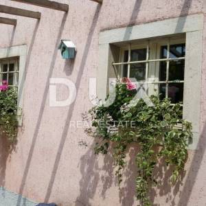 ISTRA, OPRTALJ, LIVADE - kuća s bazenom i pogledom na Motovun!