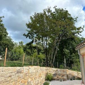  ISTRA, PAZIN Čarobna mediteranska vila s pogledom na prirodu- novogradnja! Jedinstven stil!