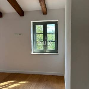  ISTRA, PAZIN Čarobna mediteranska vila s pogledom na prirodu- novogradnja! Jedinstven stil!