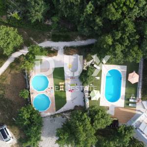 ISTRA, PAZIN - Kamp u srcu Istre, poslovna prilika!