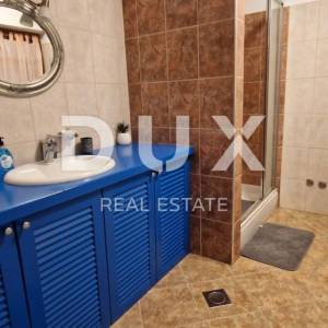 ISTRA, PAZIN - Prekrasna kuća za odmor s bazenom nedaleko grada