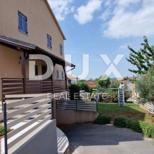 ISTRA, PAZIN - Prekrasna kuća za odmor s bazenom nedaleko grada