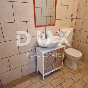 ISTRA, PAZIN - Prekrasna kuća za odmor s bazenom nedaleko grada