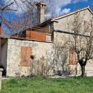 ISTRA, PAZIN - Samostojeća kamena starina s iznimnim potencijalom