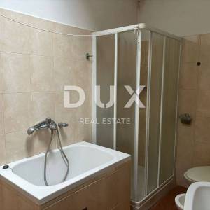 ISTRA, PAZIN - Stan za renovaciju u centru grada! UPORABNA DOZVOLA!