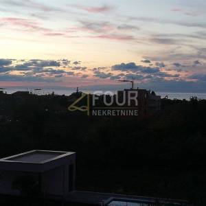 Istra, Peroj, 64.67m2, 1s+db, lođa
