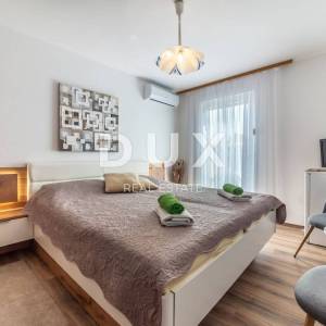 ISTRA, PEROJ - Atraktivna apartmanska kuća s bazenom i pogledom na more!