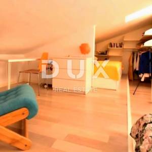 ISTRA, PEROJ - Penthouse sa otvorenim pogledom na more