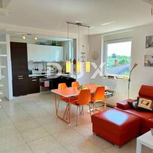 ISTRA, PEROJ - Penthouse sa otvorenim pogledom na more